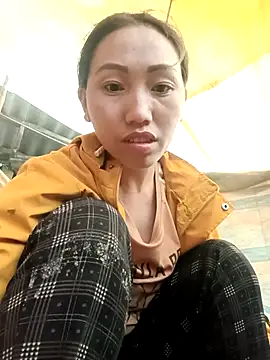 hot-luna- online show from 03/17/26, 12:59