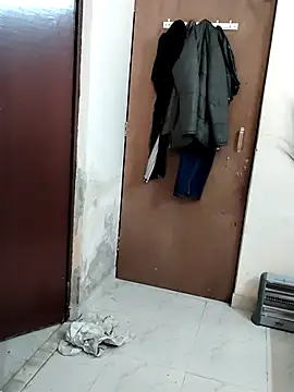 simran sharma01 online show from 02/22/26, 06:24