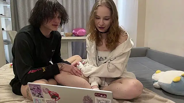 ZettaSewester online show from 02/05/26, 12:21