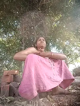 Hotty raghni online show from 03/05/26, 03:35