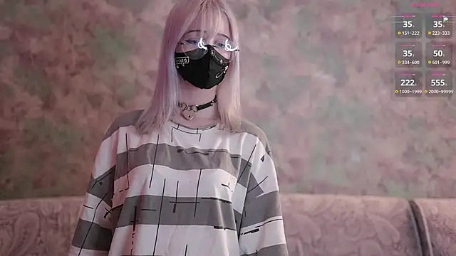 Yunakiss online show from 03/01/26, 09:17