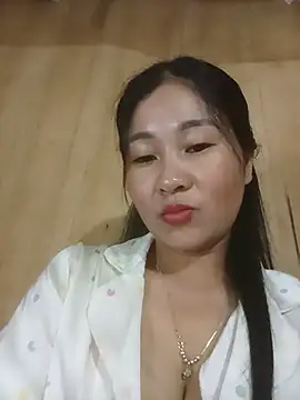 Snapshot of Dunk-namic chatting on 07/02/26, 01:05 Dunk-namic online show from 07/02/26, 01:05
