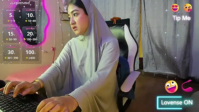 SamiraAwada online show from 02/28/26, 06:42