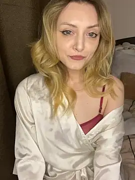 Leecey online show from 03/06/26, 10:17