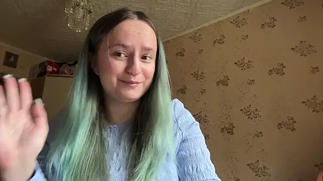 Bubblegum Tempt online show from 04/28/26, 08:19