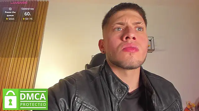 SebastianMaximoff  online show from 04/22/26, 07:04