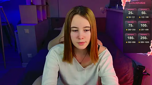 Snapshot of Caeliaa chatting on 03/20/26, 08:46 Caeliaa online show from 03/20/26, 08:46