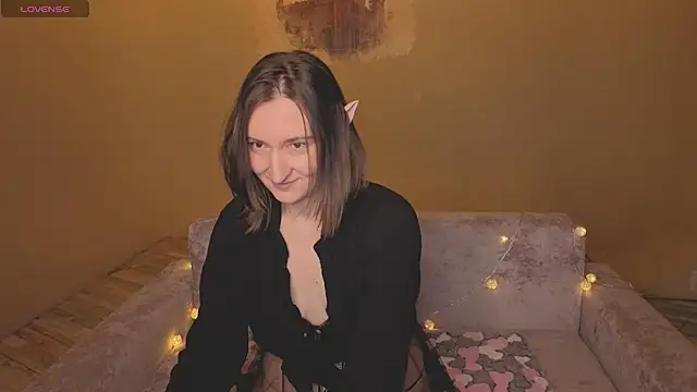 SelestiaSnata online show from 03/19/26, 01:42