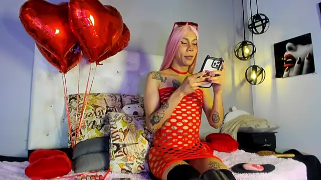 Rose peterson  online show from 02/11/26, 03:22