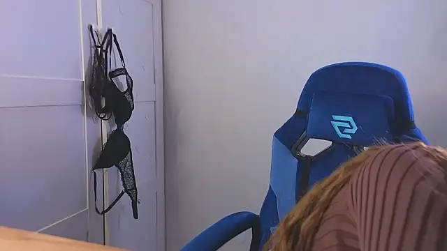 nikapie online show from 02/03/26, 06:22