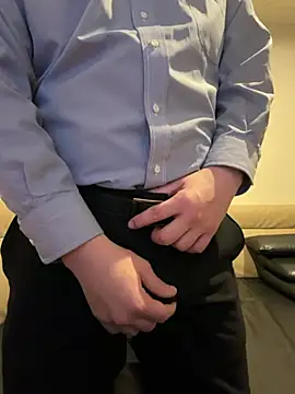 yuuuuusuke00 online show from 02/06/26, 12:48