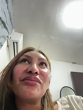 Rhieanne online show from 04/07/26, 06:47