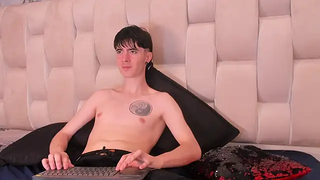 Lio      online show from 03/05/26, 04:30