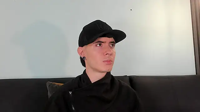 Lio      online show from 03/06/26, 09:44