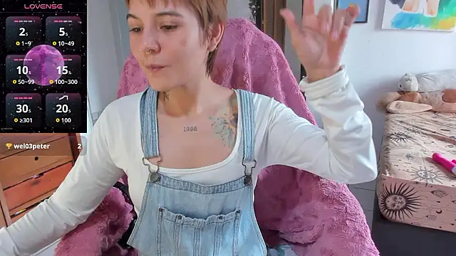 sunflowerr  online show from 02/25/26, 07:45