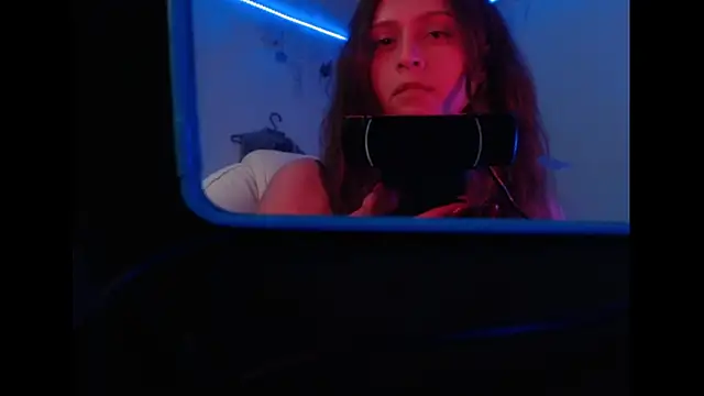 Lametaleralatina online show from 04/24/26, 04:53