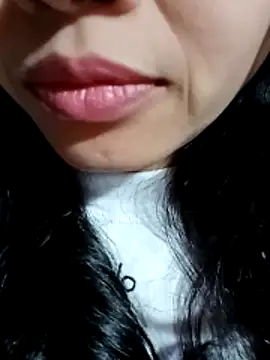 Snapshot of Hana-love2026 chatting on 02/26/26, 04:33 Hana-love2026 online show from 02/26/26, 04:33