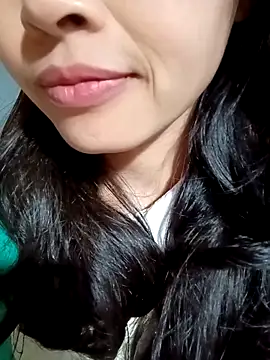 Snapshot of Hana-love2026 chatting on 03/05/26, 01:40 Hana-love2026 online show from 03/05/26, 01:40