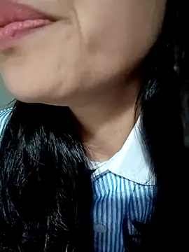 Snapshot of Hana-love2026 chatting on 03/23/26, 06:17 Hana-love2026 online show from 03/23/26, 06:17