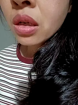 Snapshot of Hana-love2026 chatting on 03/25/26, 04:51 Hana-love2026 online show from 03/25/26, 04:51