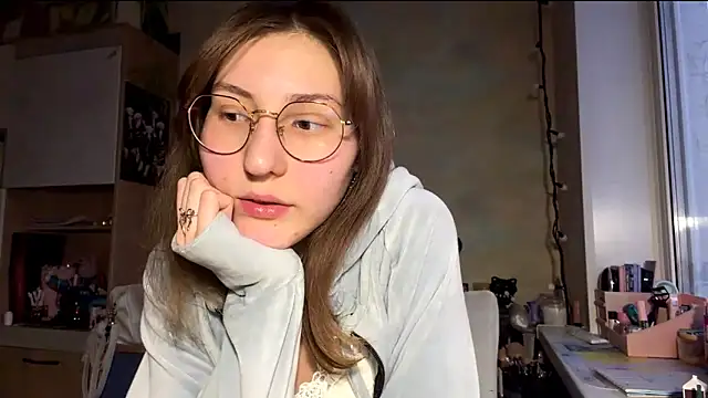 Miaaa Moon online show from 02/04/26, 01:50