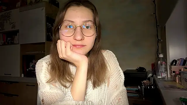 Miaaa Moon online show from 02/19/26, 04:14