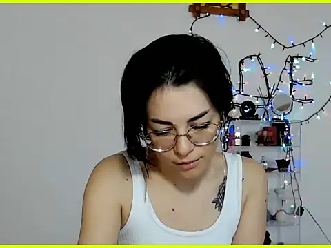 emacandy online show from 02/25/26, 10:14