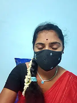 Snapshot of Tamil_Hot_Shana chatting on 04/26/26, 06:27 Tamil Hot Shana online show from 04/26/26, 06:27
