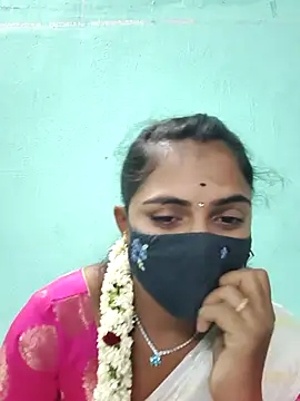 Snapshot of Tamil_Hot_Shana chatting on 05/08/26, 04:56 Tamil Hot Shana online show from 05/08/26, 04:56