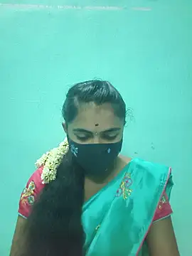 Snapshot of Tamil_Hot_Shana chatting on 05/29/26, 01:20 Tamil Hot Shana online show from 05/29/26, 01:20