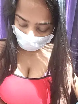 MidnightVibes  online show from 02/06/26, 05:38