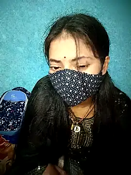 18 year old girl online show from 02/15/26, 03:25