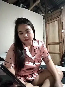 Zyramae 25 online show from 04/20/26, 10:40