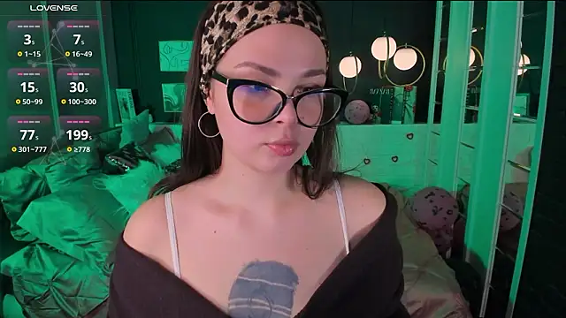 Maykinkya online show from 02/23/26, 02:36