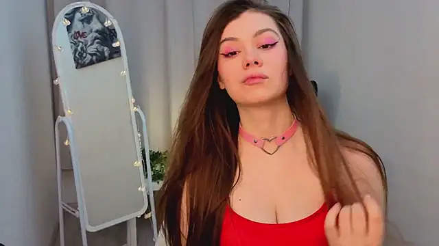 Snapshot of SiennaSayss chatting on 02/06/26, 05:34 SiennaSayss online show from 02/06/26, 05:34