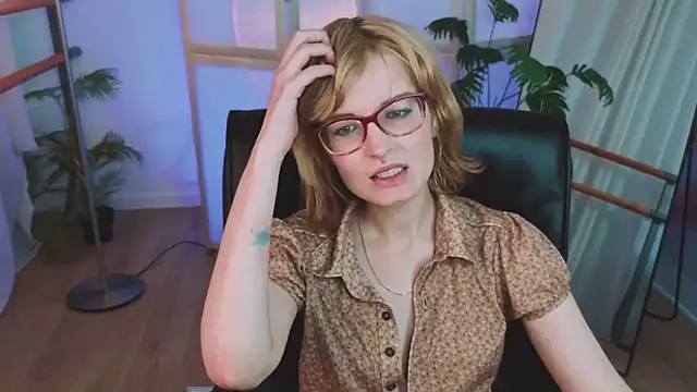 Akimo  online show from 02/01/26, 02:04