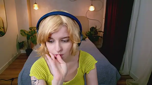 Akimo  online show from 02/28/26, 02:51