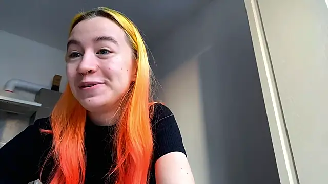 EmilyHein online show from 02/15/26, 06:10