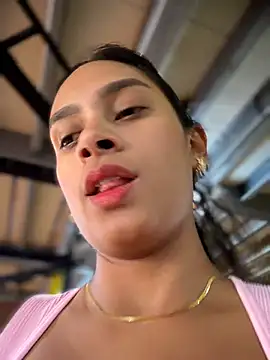 LunaHeat online show from 02/26/26, 03:00