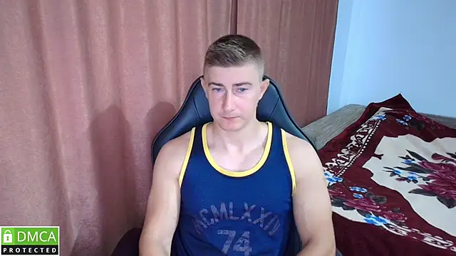 Snapshot of TodMusclePower9 chatting on 06/15/26, 04:58 TodMusclePower9 online show from 06/15/26, 04:58