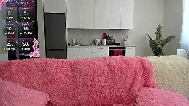 G0od girl online show from 03/04/26, 08:42