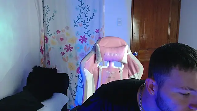 Ariana Esteban07 online show from 03/03/26, 10:32