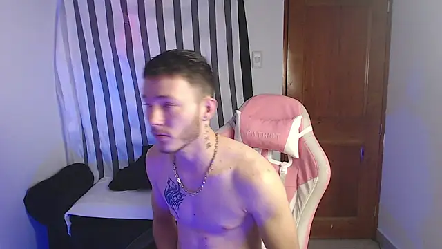 Ariana Esteban07 online show from 03/07/26, 10:34