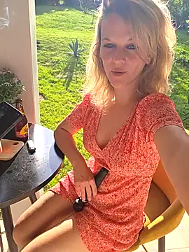 Couple-Kiwii-Orchidee-Boy online show from 04/19/26, 04:28