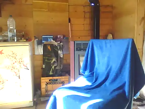 Luanatrav1 online show from 02/25/26, 08:46