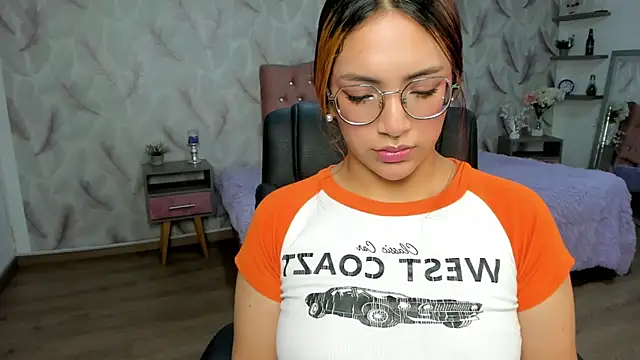 Tokyo Royal  online show from 02/27/26, 12:38