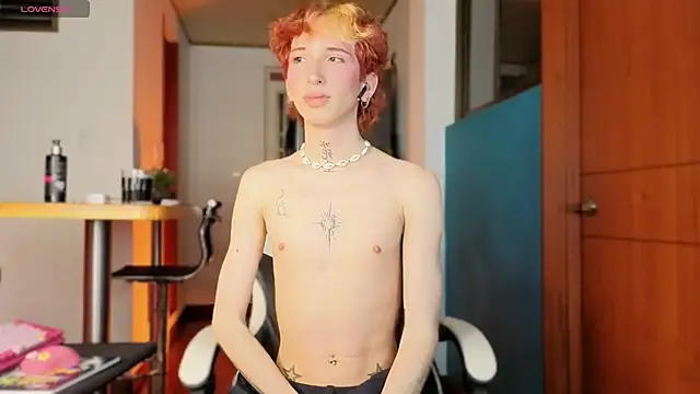 golden twink  online show from 02/01/26, 01:48