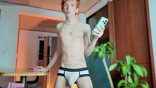 golden twink  online show from 03/05/26, 08:10