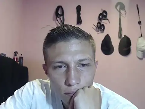 Cronos Hot 8 online show from 03/06/26, 08:55