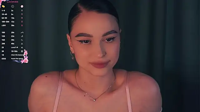 ZofiaSoshnik online show from 04/04/26, 07:39